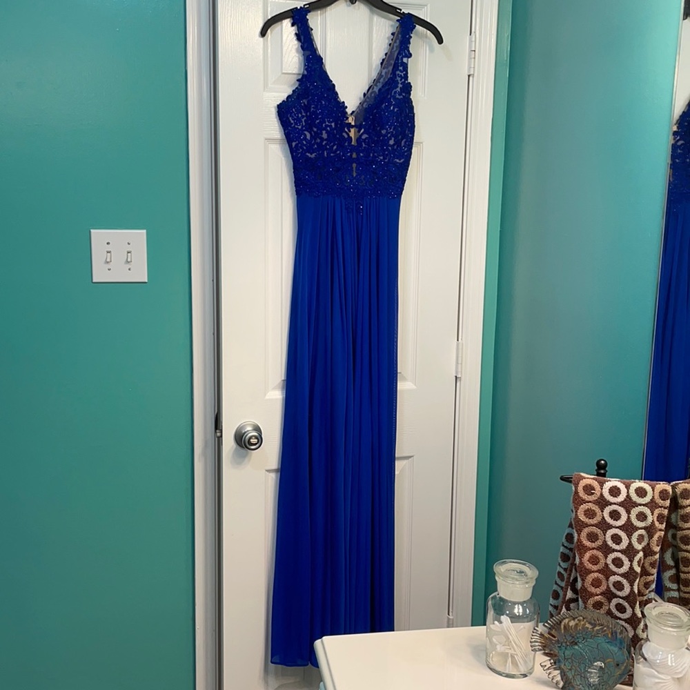 Blue prom dress
